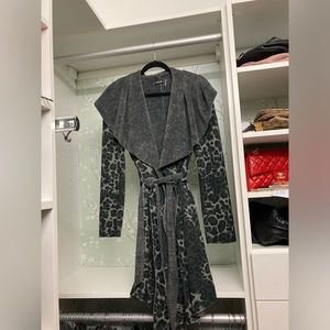 Women’s light weight coat.